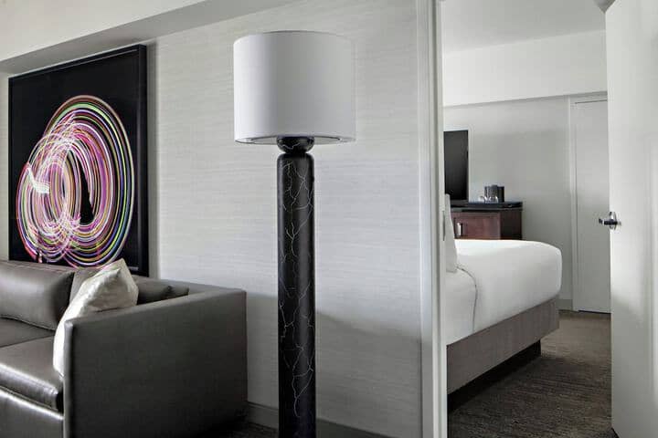 Room 17 of 117